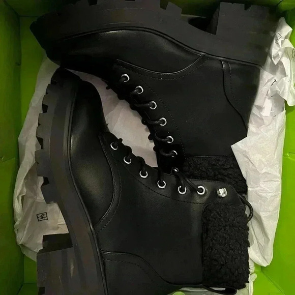 Call it spring womens black  winter boots - Picture 1 of 3
